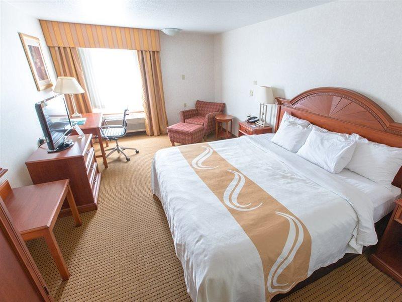 Quality Inn & Suites University Laramie Buitenkant foto