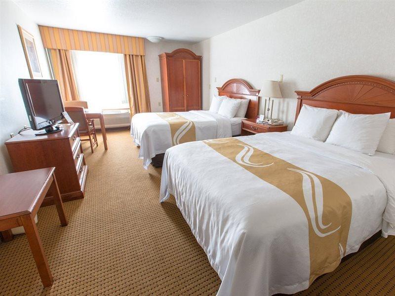 Quality Inn & Suites University Laramie Buitenkant foto