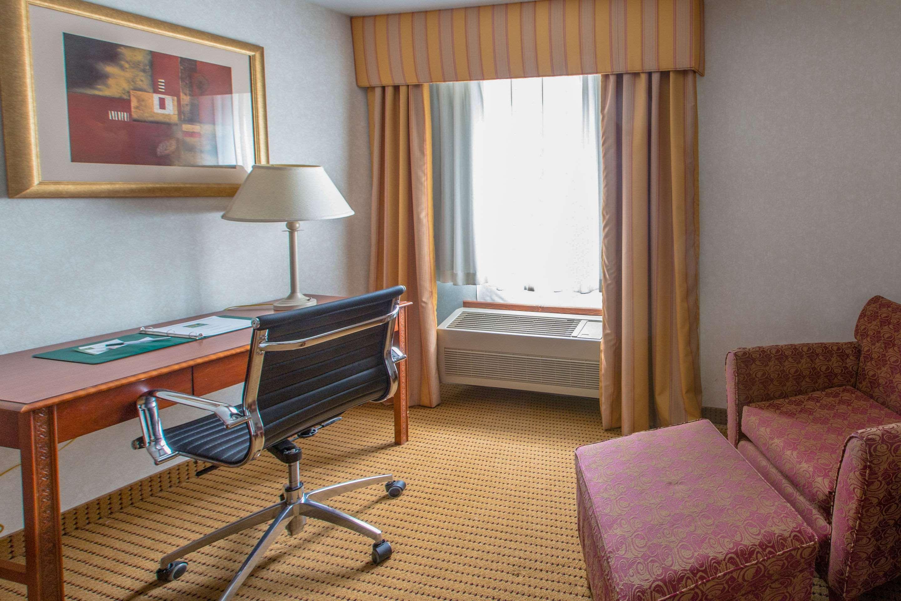 Quality Inn & Suites University Laramie Buitenkant foto