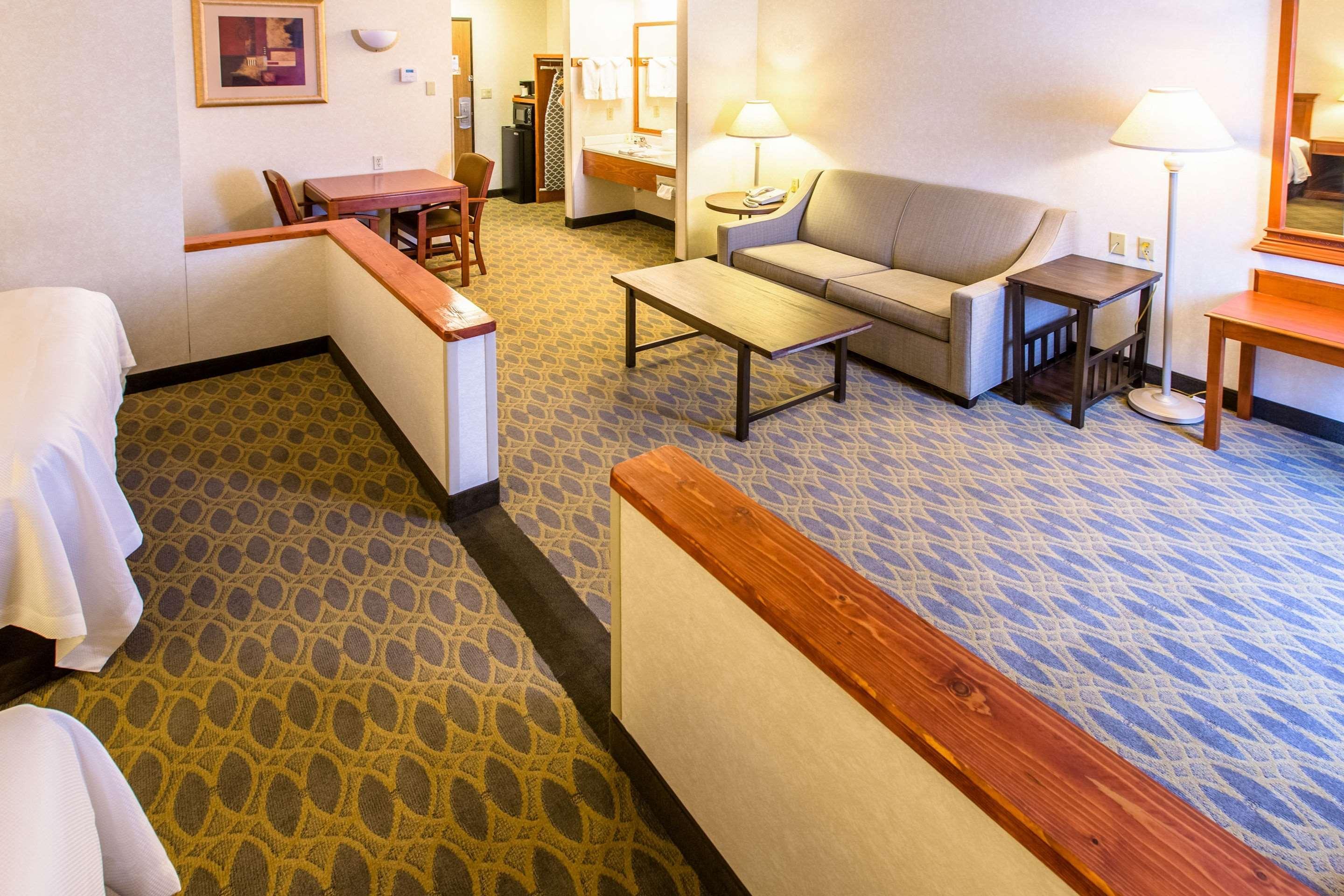 Quality Inn & Suites University Laramie Buitenkant foto