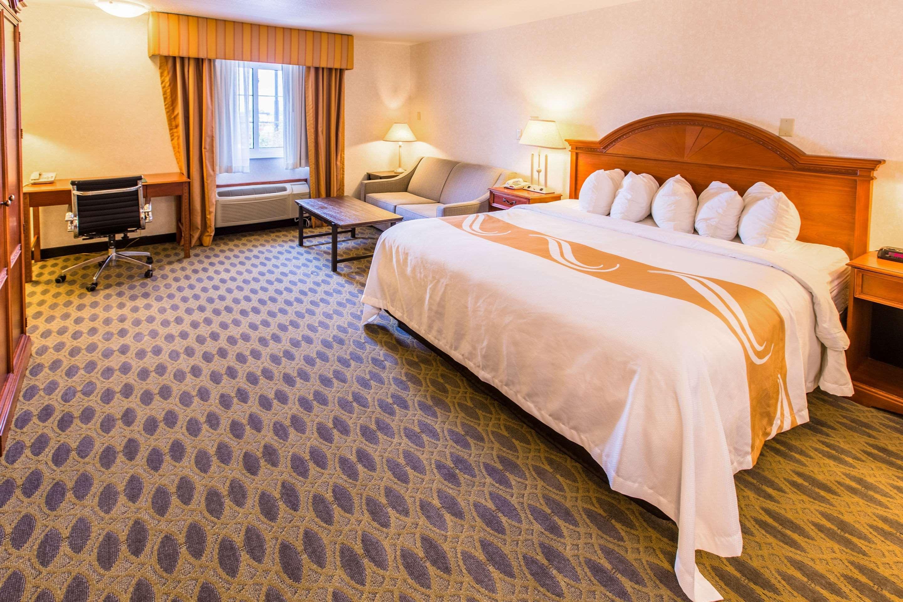 Quality Inn & Suites University Laramie Buitenkant foto