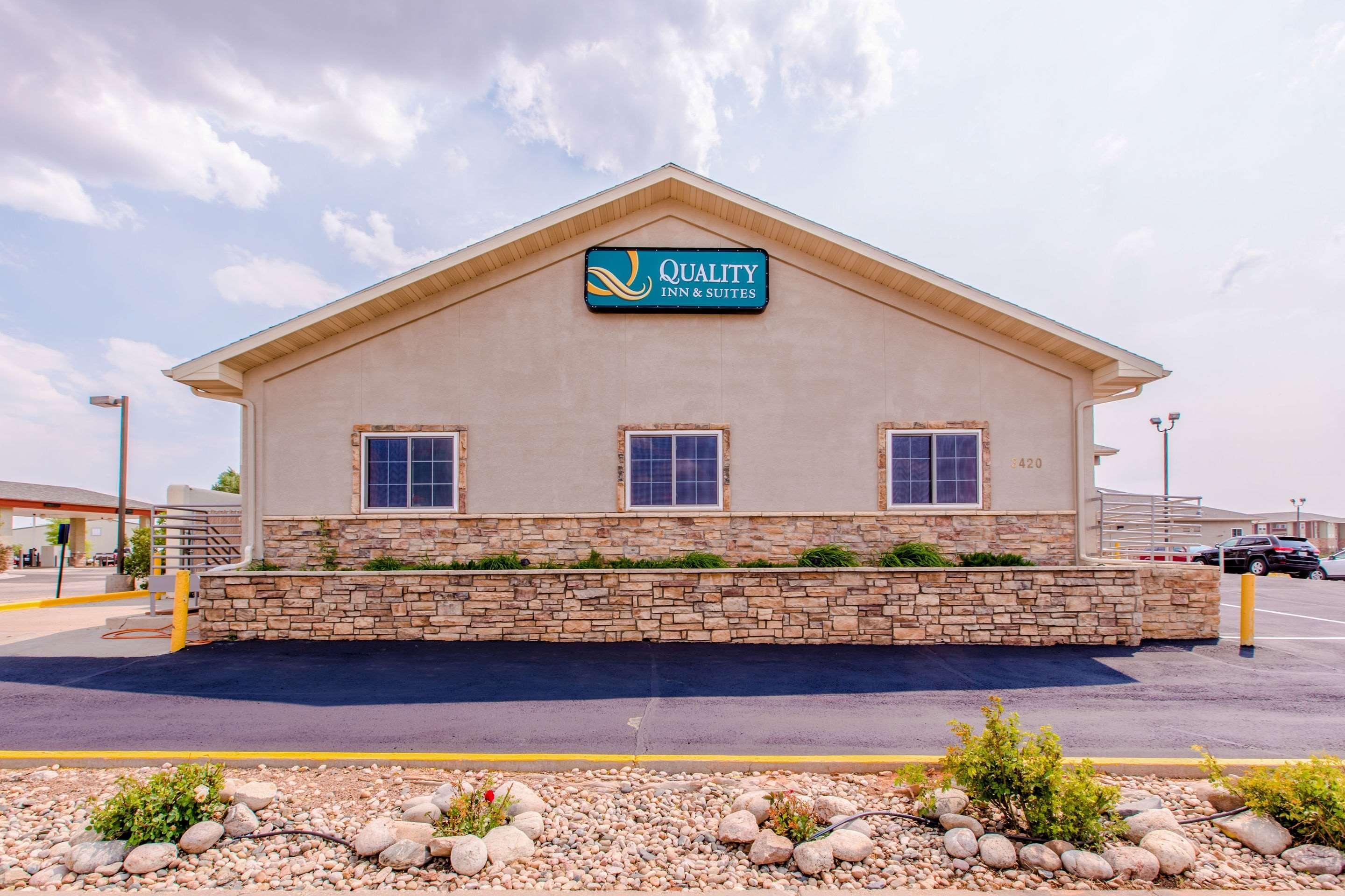 Quality Inn & Suites University Laramie Buitenkant foto