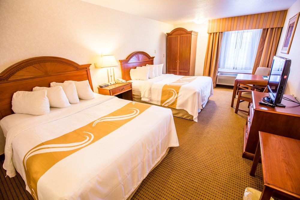 Quality Inn & Suites University Laramie Buitenkant foto